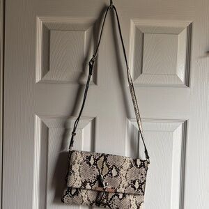Snake-Print Crossbody Shoulder Bag - Beige/Black